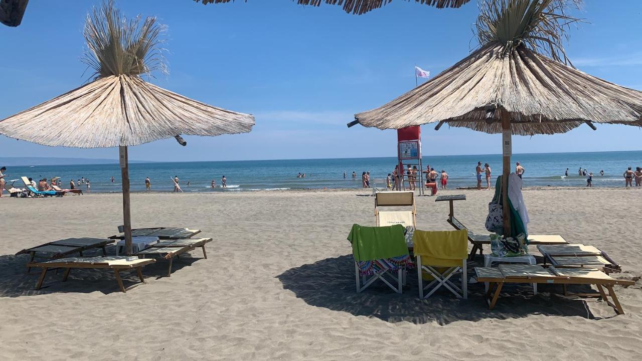 Casa Vacanze Sunrise Margherita Di Savoia Esterno foto